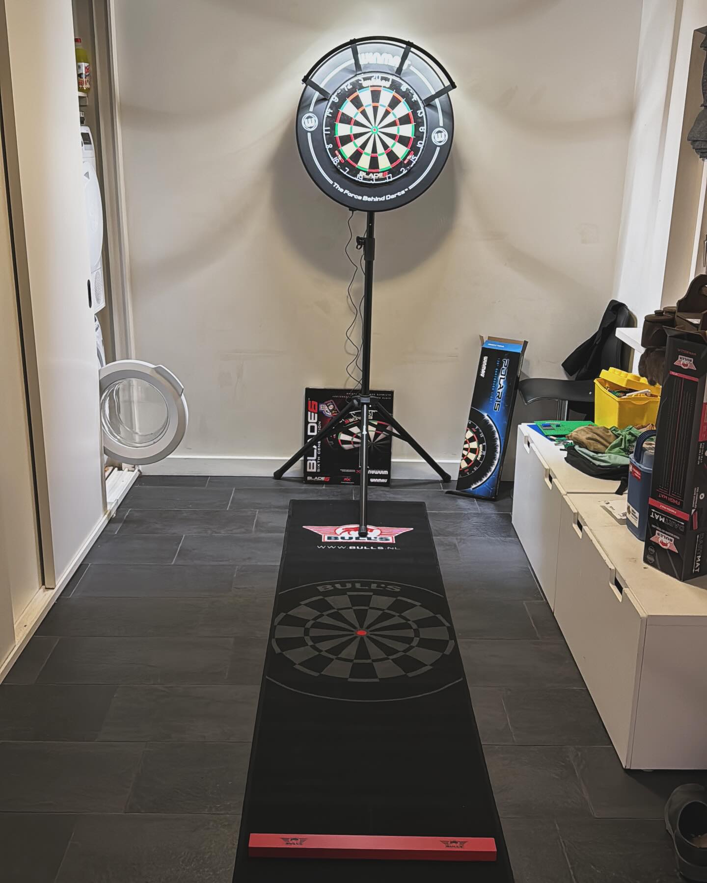 Even tussen de wasjes door de producten van #dartshopper testen . Blij mee. dartshopper top