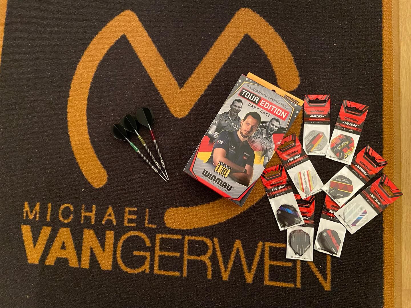 Dinsdag alle spullen netjes en optijd geleverd gekregen. Snelle en goede service van topkwaliteit 😍👊💪🎯 dartshopper florian.hempel.darts #dartshopper #180