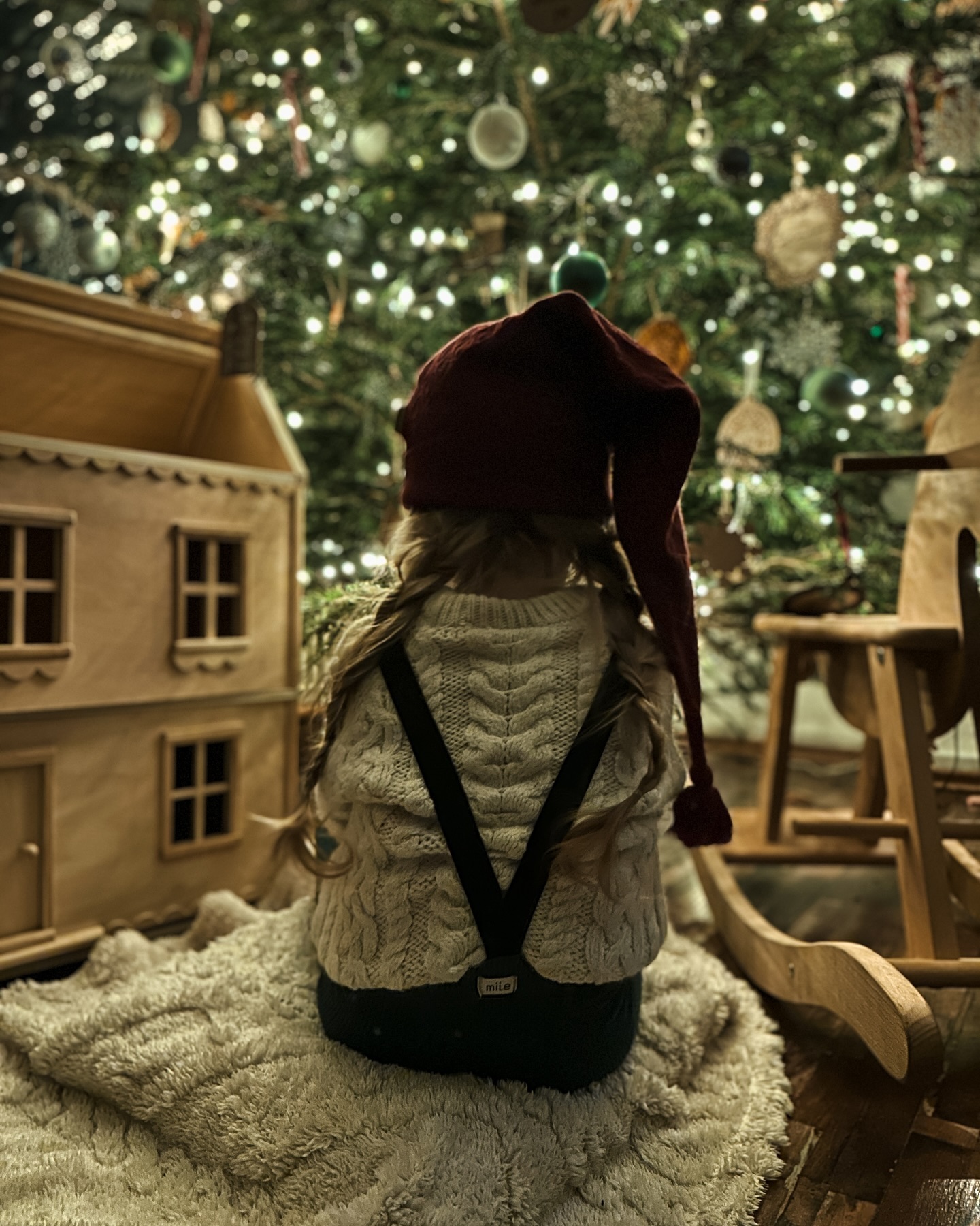 Puppenhäuser als Weihnachtsgeschenk: Fantasievolles Spielen unter dem Weihnachtsbaum