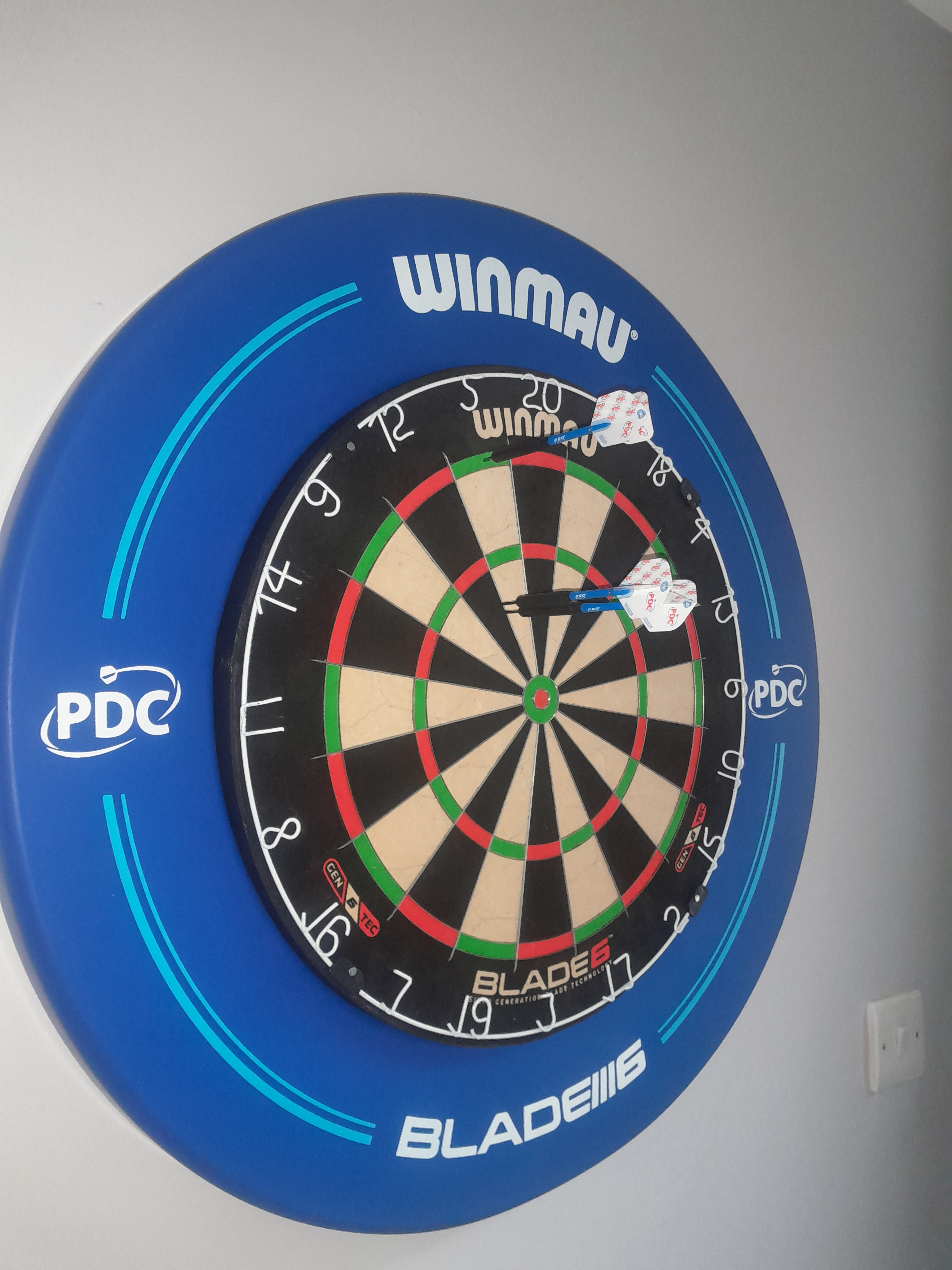 Delighted with it thank you dartshopper looking forward to getting my lights and firestorm darts  😃  🇮🇪  🇳🇱 