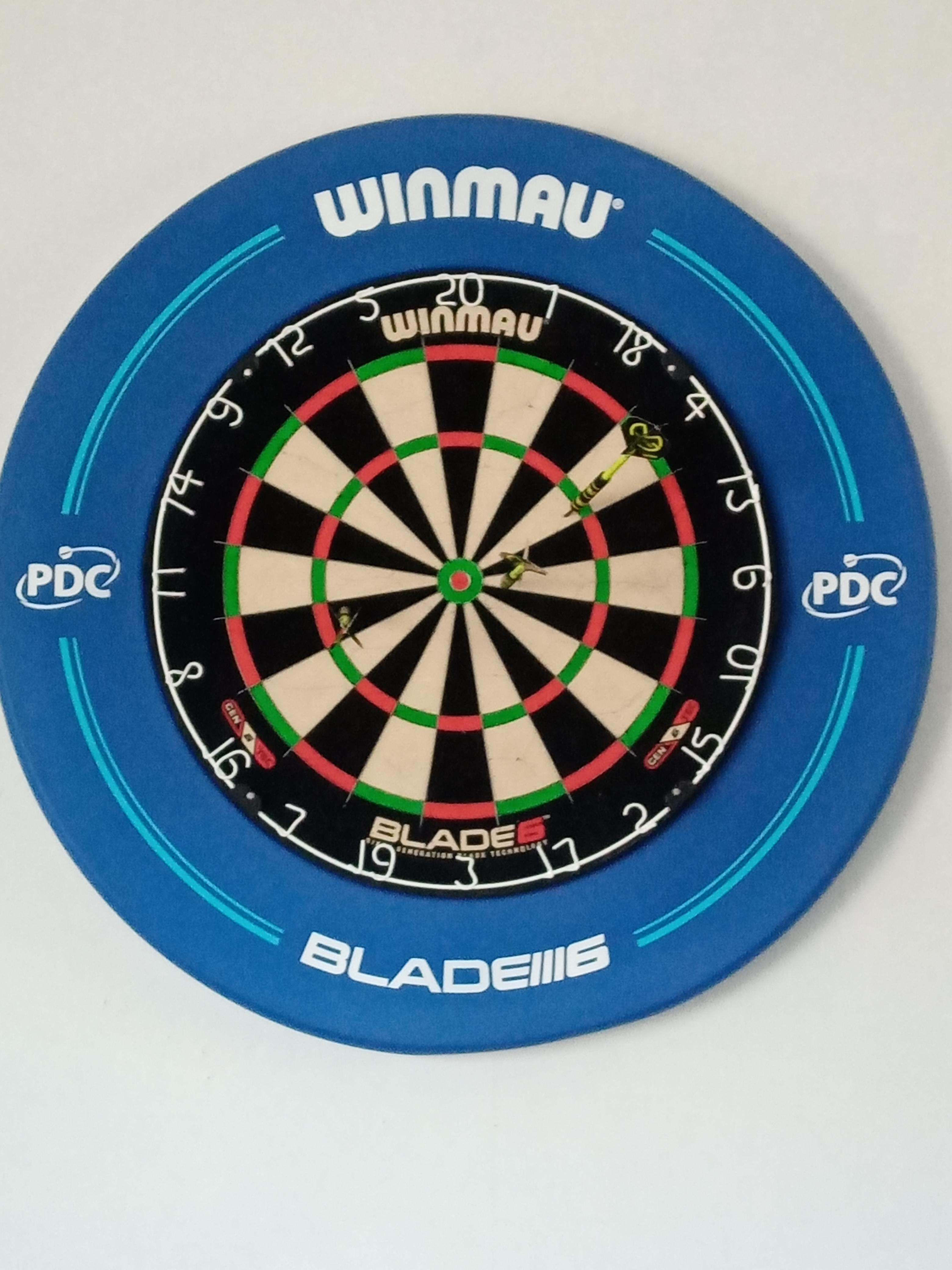 PA arie aan de dart.