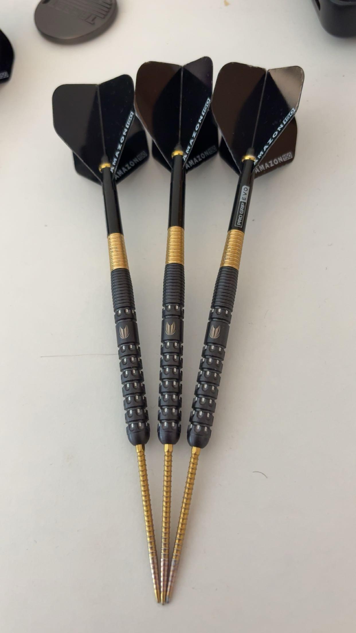 Luke Littler G1, 40mm Chrono Swiss Points, Target Pro Grip Shaft, Amazon 150 Flights