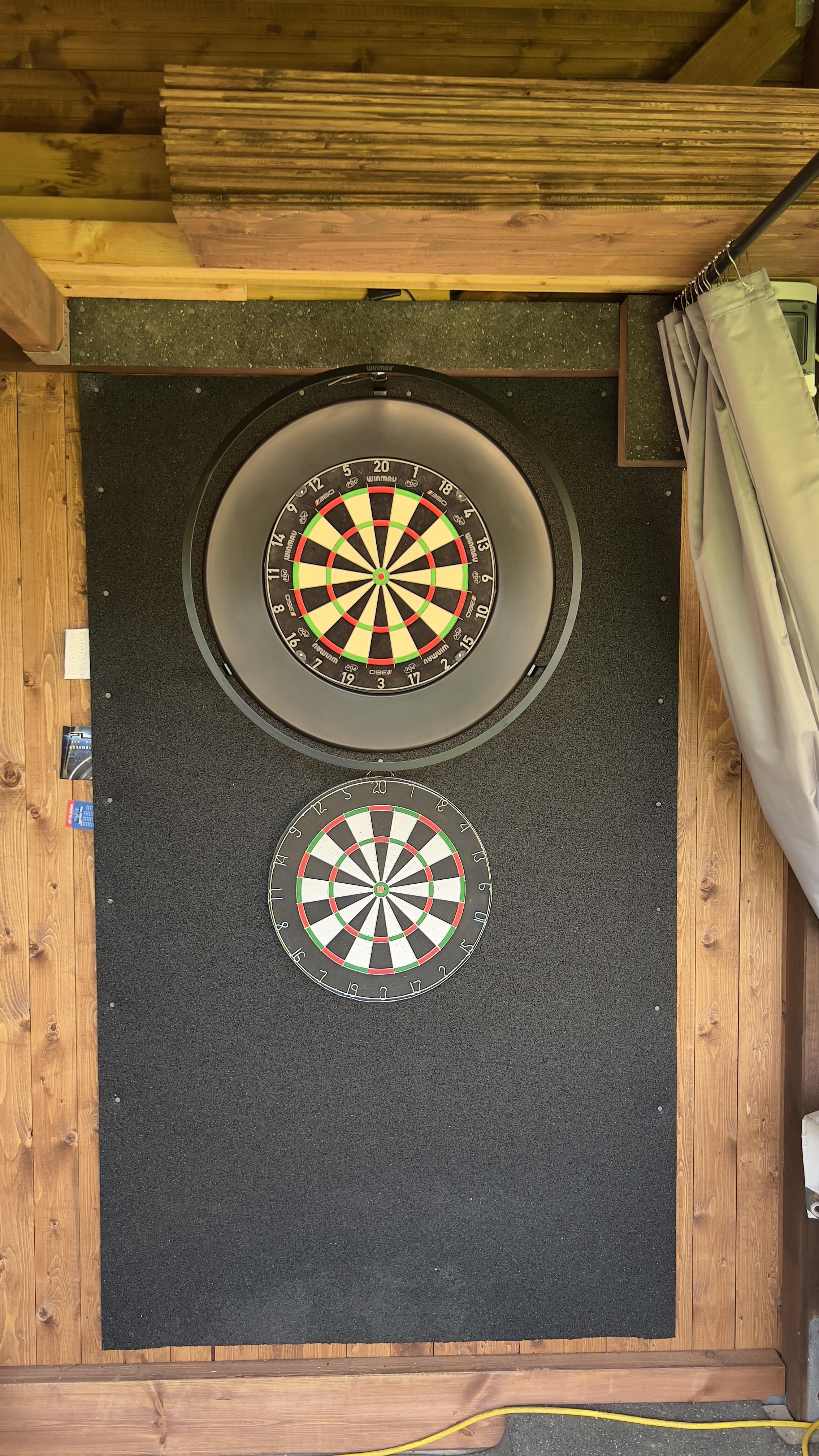 Winmau Blade Triple Core 360 Technology + Winmau Plasma + Surround Black - Dartset