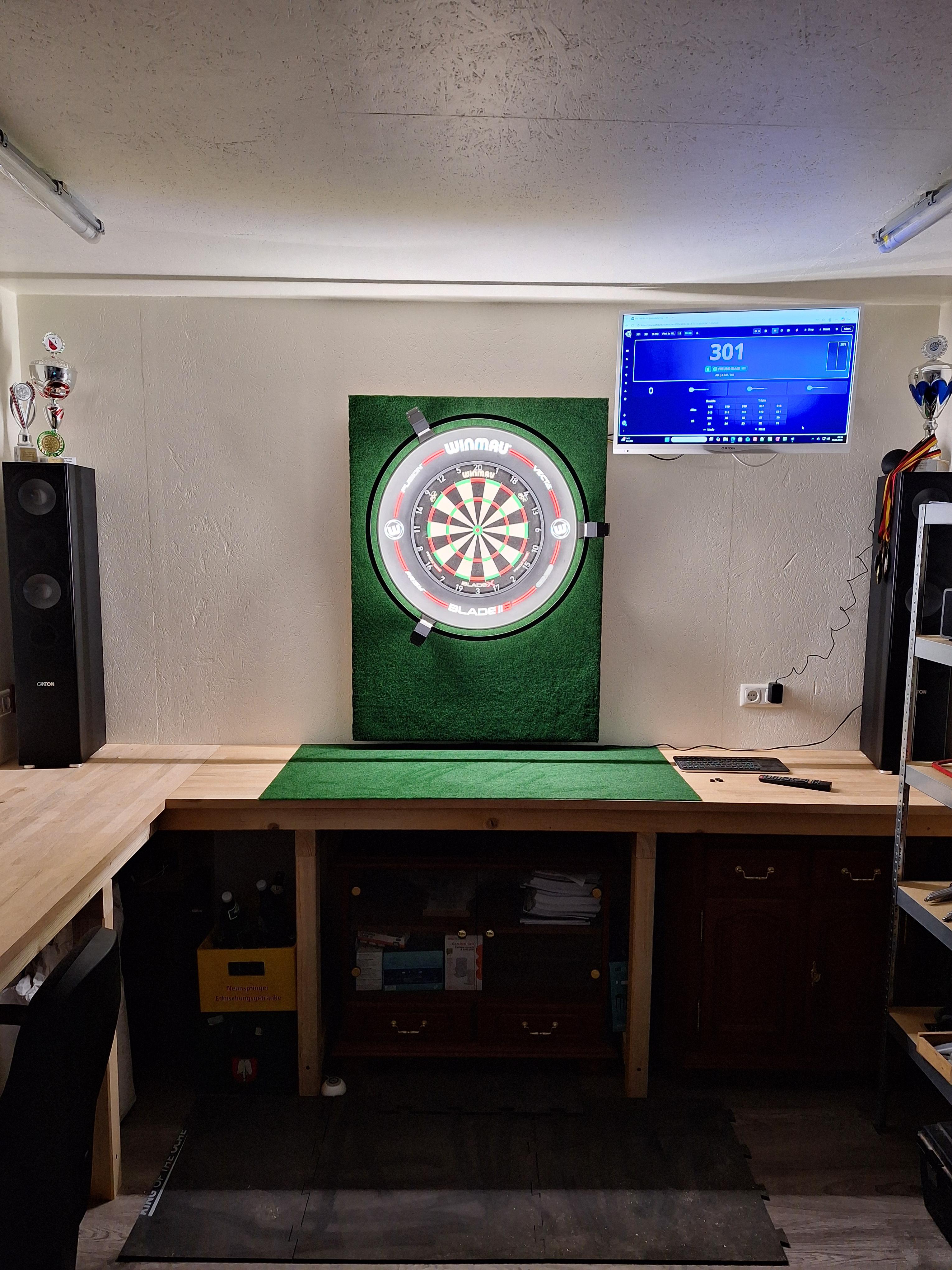 Winmau Blade X im Einsatz mit Autodarts