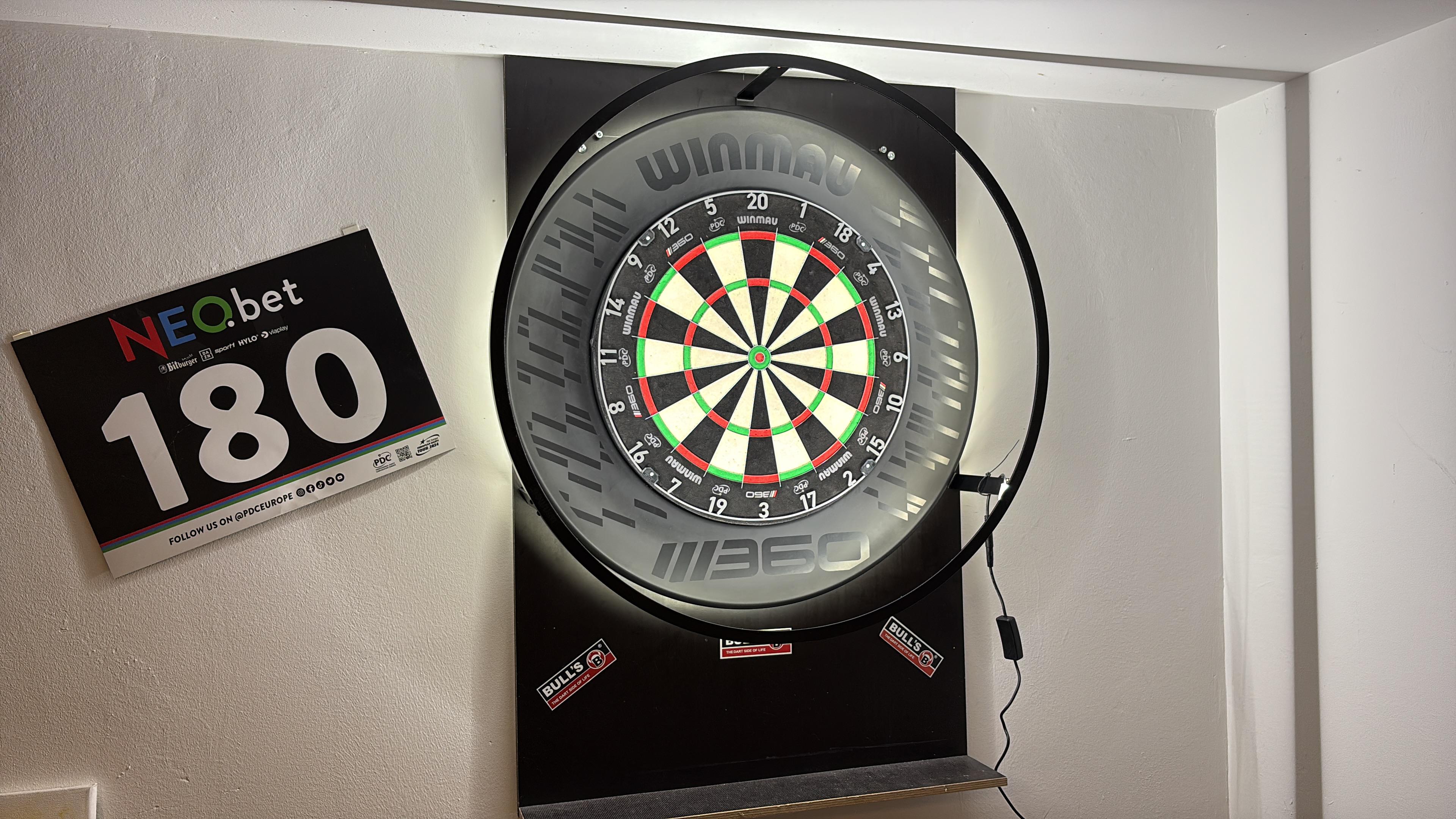 Winmau 360 mit Surround und Plasma LED Ring 🎯 