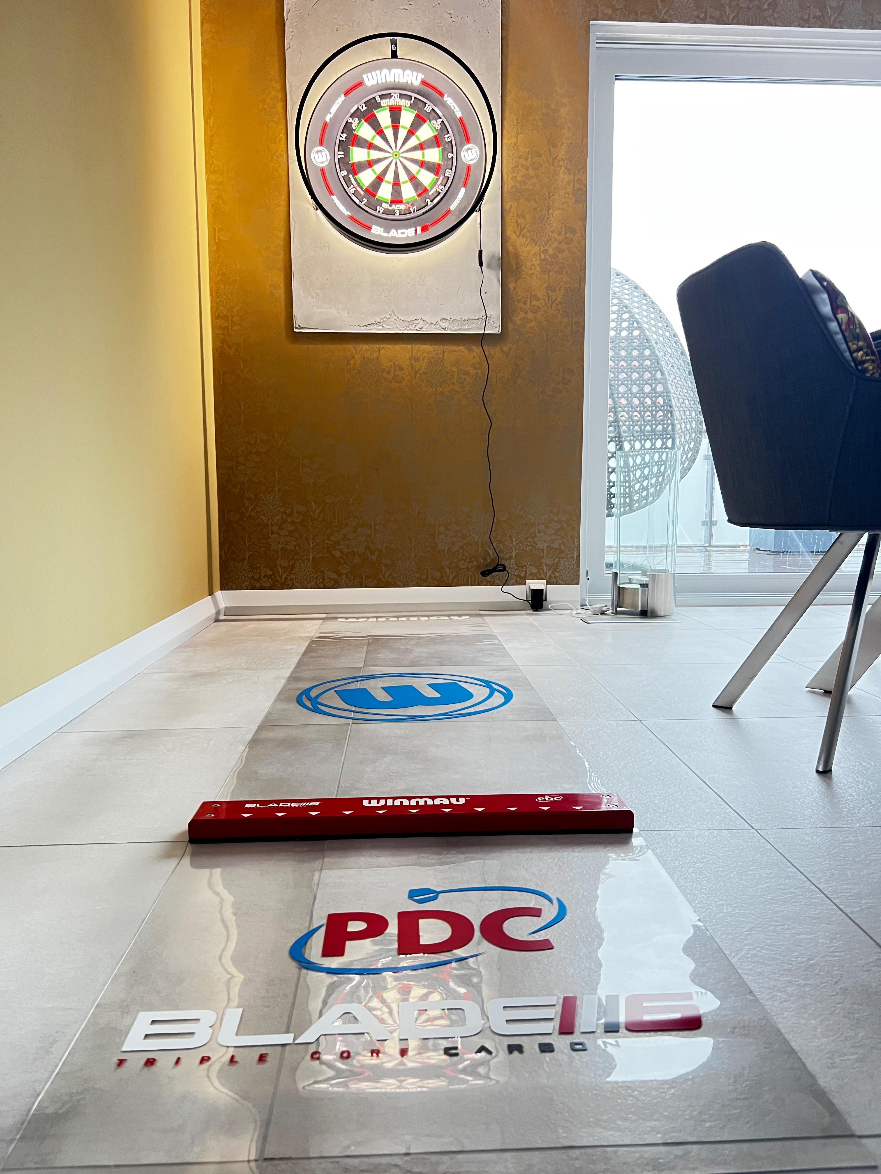 Dart im Wohnzimmer 