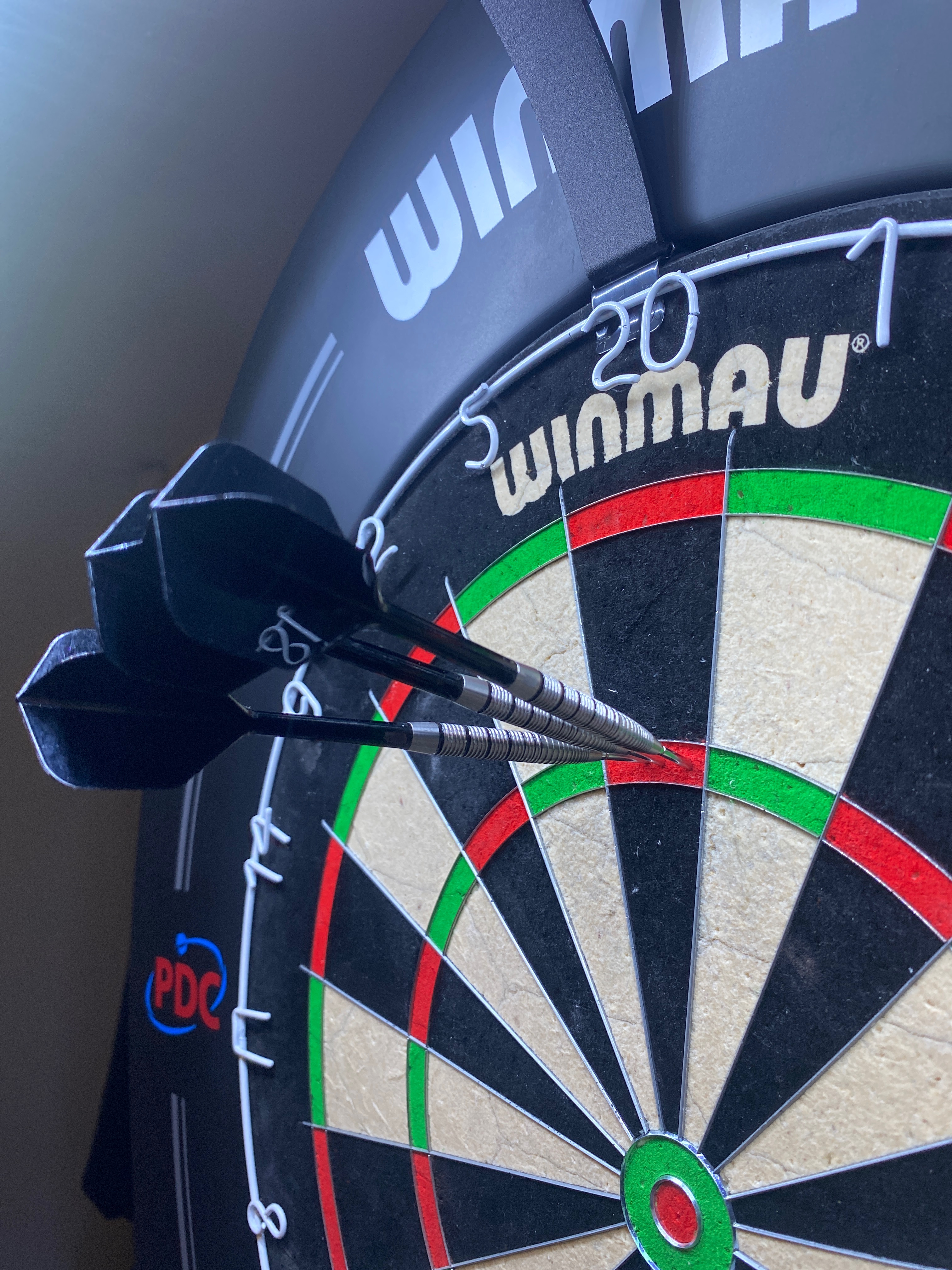 EXO 02 beautiful darts