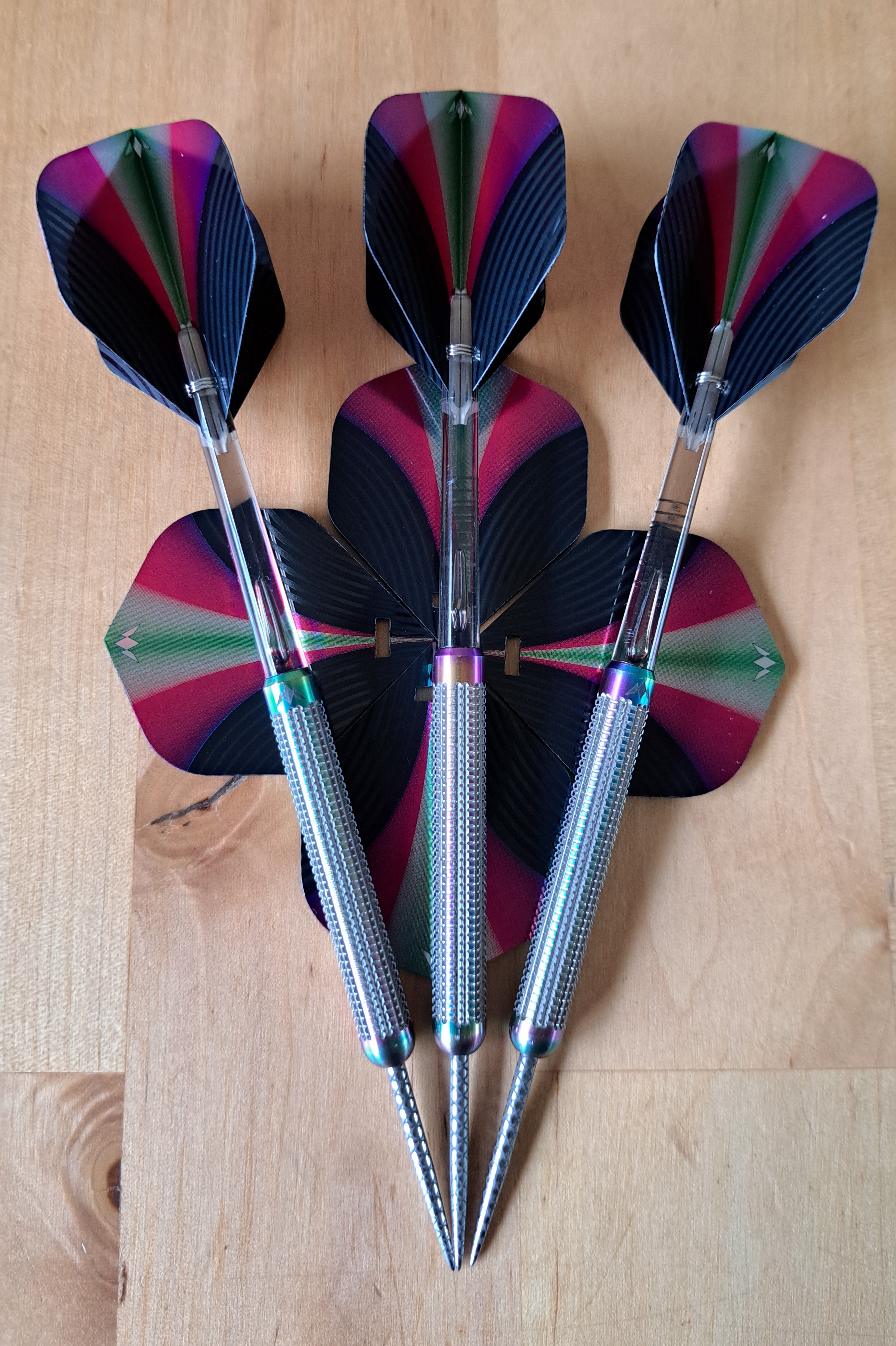 Dartpijlen en flights # dartshopper.nl