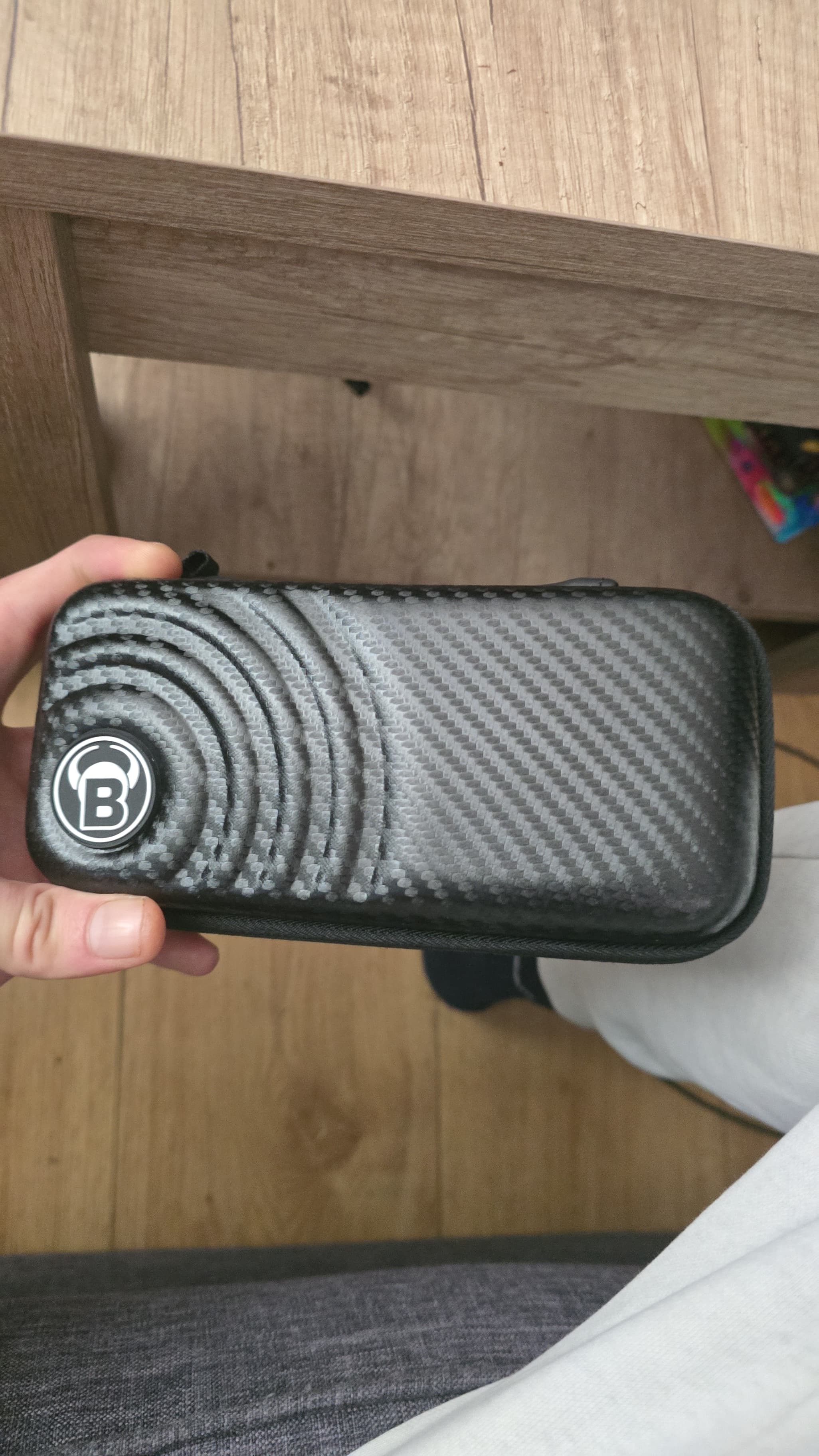 BULL'S Orbis Small Dartcase Carbon