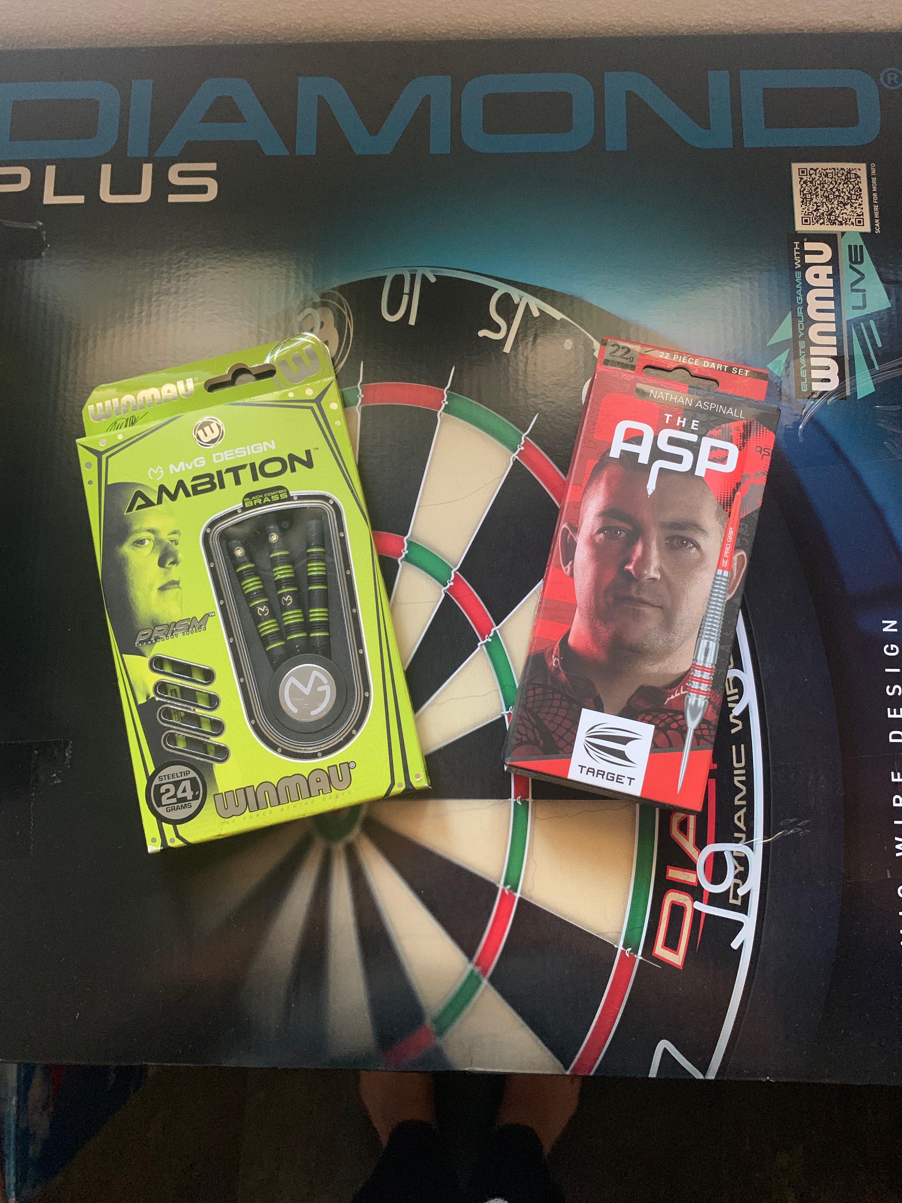 Dartscheibe mit Pfeile 