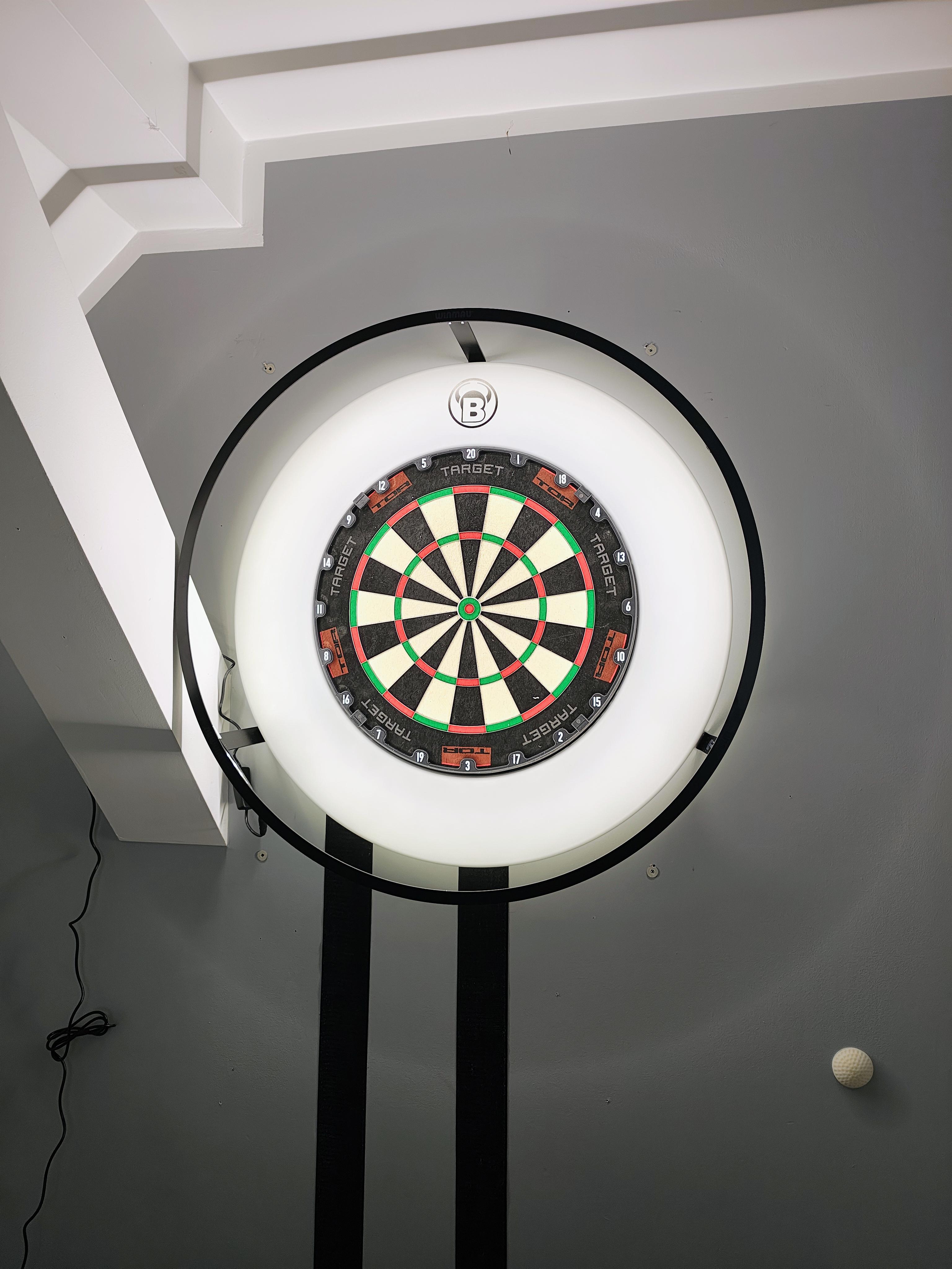 Winmau Plasma + opona Bull's